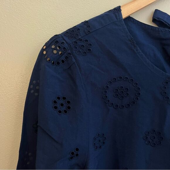 NWT Crown & Ivy Navy cotton
lace top, size S - Picture 8 of 13